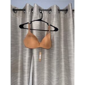 SKIMS wirless bra in ochre size 32D - Size 32D SKIMS bra - NEW